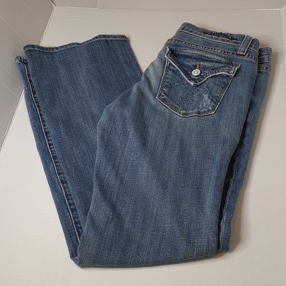 Vigoss Flare Leg Distressed Blue Jeans  Size 7 Stretch - Picture 9 of 15
